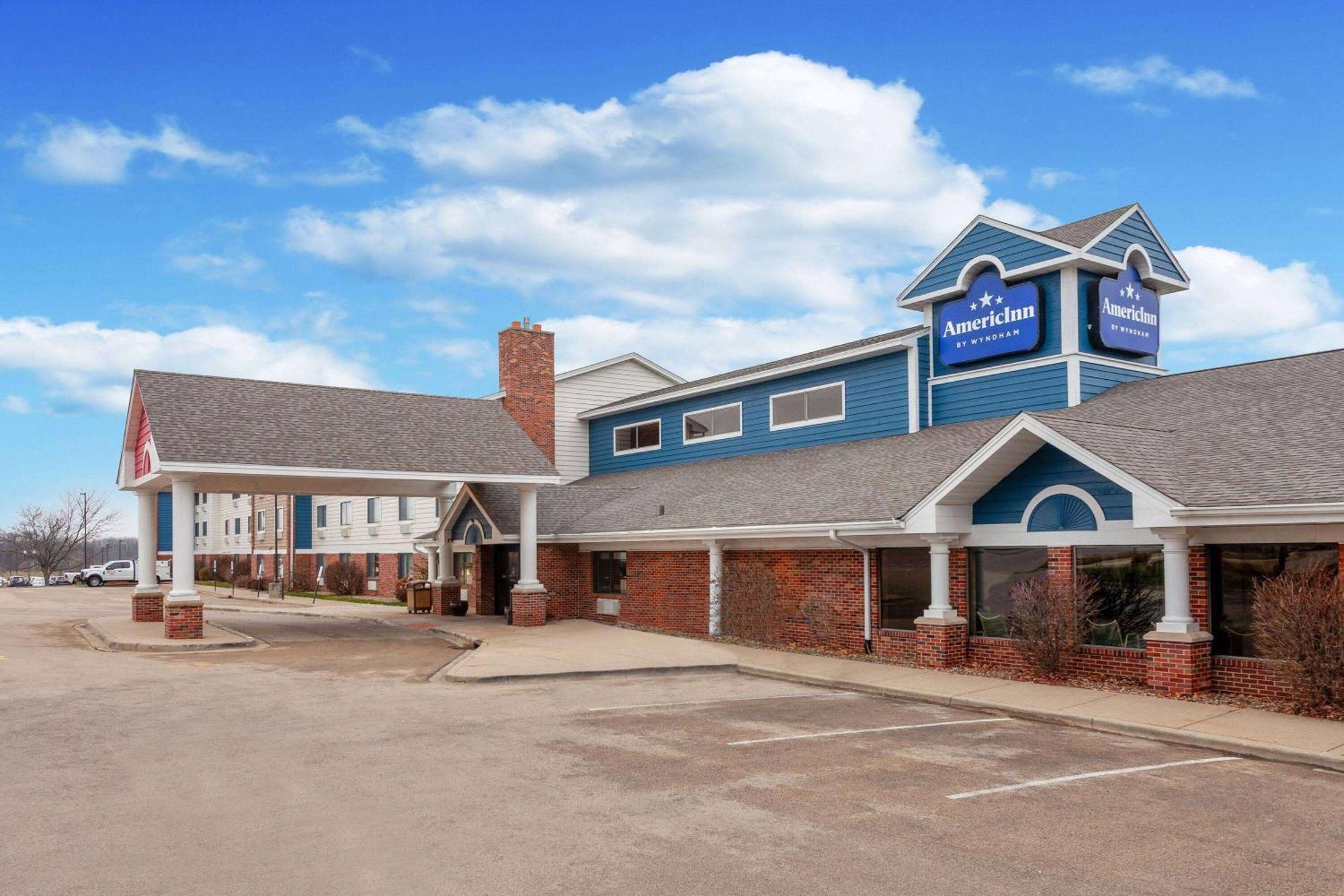 Americinn By Wyndham Peoria Eksteriør billede